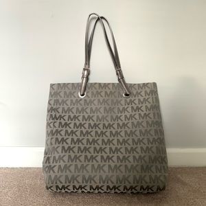 Michael Kors Eva Large Logo Tote Bag